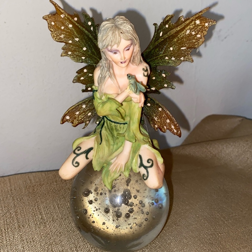 Fairy bubble rider by nene Thomas nature